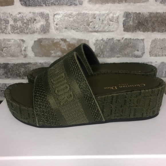 ‼️SOLD‼️Dior Dway Sandals - Picture 2 of 6